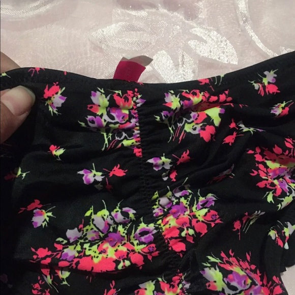 VS BIKINI - Picture 4 of 6